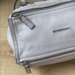 Givenchy mini pandora